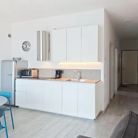 La Maison Blanche-1 By Interhome * 布雷佐内加尔达